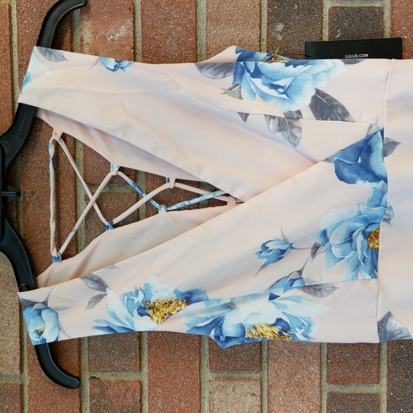 Lulu's Dress Size Small - Picture 12 of 13